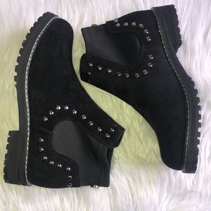 SEVEN 7 Romanoff Waterproof Ankle Boot NWT